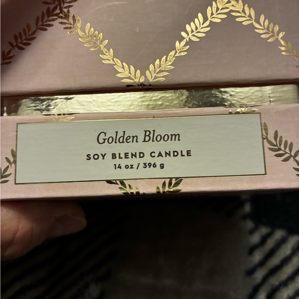 Laura Ashley 14 Oz Candle Pink and Gold Decorative Box (Golden Bloom) - Picture 3 of 7